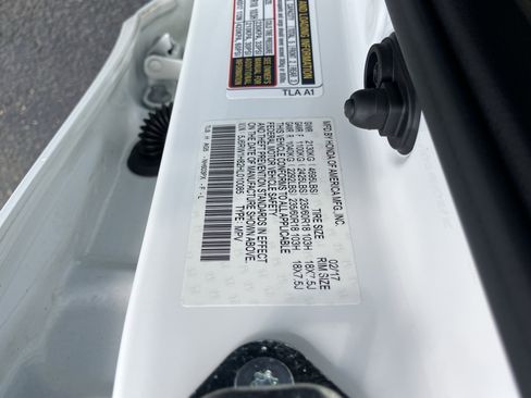 Used 2017 Honda CR-V EX-L image 30