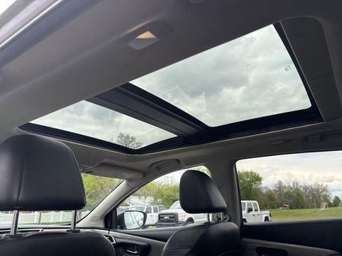 Used 2018 Nissan Murano Platinum AWD/4WD image 8