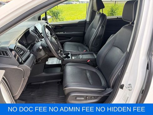 Used 2023 Honda Odyssey Elite image 11