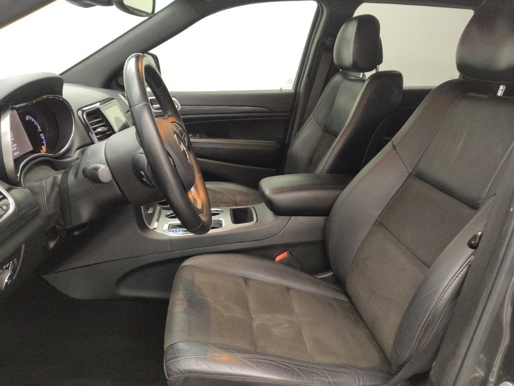 Used 2020 Jeep Grand Cherokee Altitude AWD/4WD image 17
