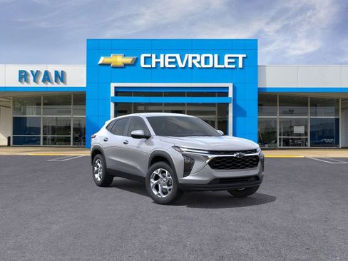 New 2026 Chevrolet Trax LS image 1