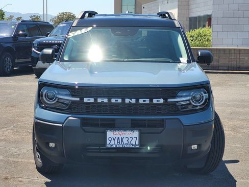 Used 2026 Ford Bronco Sport Outer Banks w/ Outer Banks Tech Package+ AWD/4WD image 2