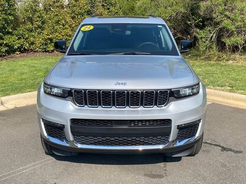 Used 2023 Jeep Grand Cherokee L Limited image 2