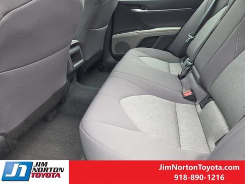 Used 2024 Toyota Camry LE w/ Convenience Package FWD image 31