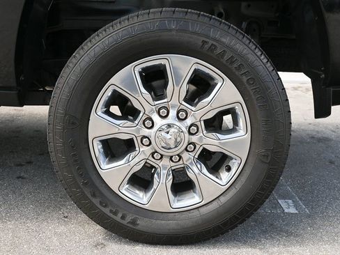 Used 2020 RAM 2500 Limited image 8