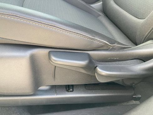Used 2025 Buick Encore GX Preferred FWD image 13