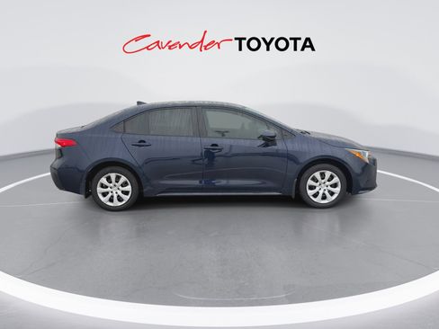 Certified 2026 Toyota Corolla LE image 9