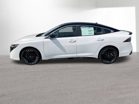 New 2026 Nissan Sentra SR w/ SR All Weather Package FWD image 7