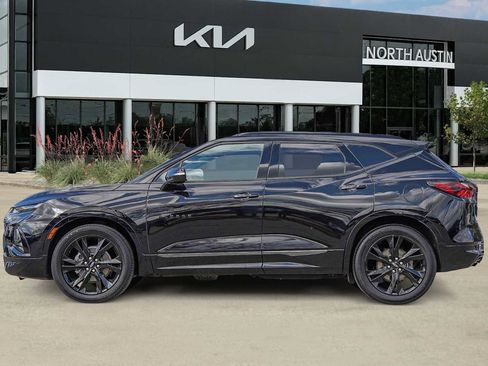 Used 2022 Chevrolet Blazer RS w/ Enhanced Convenience Package image 4