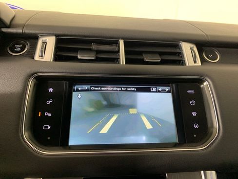 Used 2016 Land Rover Range Rover Sport SE image 26
