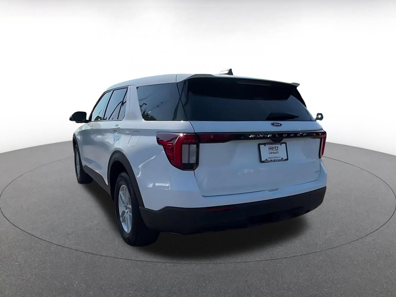Used 2026 Ford Explorer Active AWD/4WD image 10