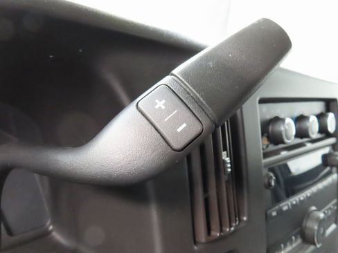 Used 2021 Chevrolet Express 2500 Work Van w/ Driver Convenience Package image 41