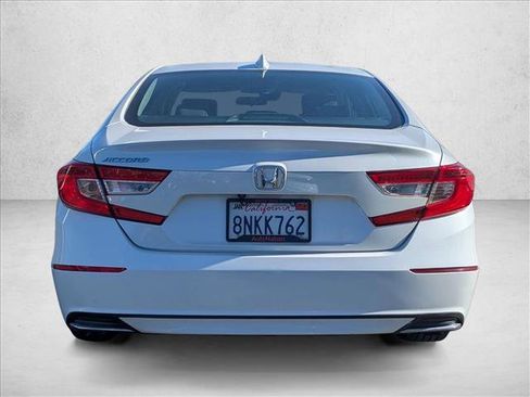 Used 2019 Honda Accord LX image 7