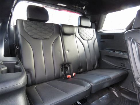 Used 2020 Hyundai Palisade Limited image 18