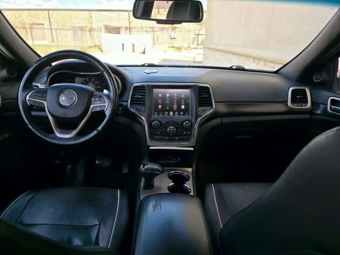 Used 2014 Jeep Grand Cherokee Laredo w/ Security & Convenience Group image 14