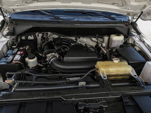 Used 2020 Nissan NV 2500 SV image 44