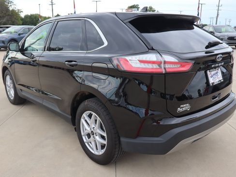 Used 2024 Ford Edge SEL w/ Convenience Package AWD/4WD image 7