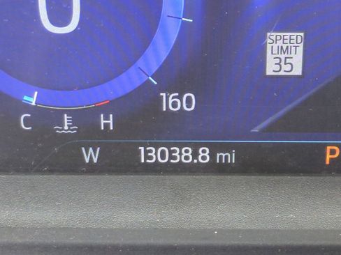 Used 2023 Ford Explorer ST w/ Equipment Group 401A AWD/4WD image 28