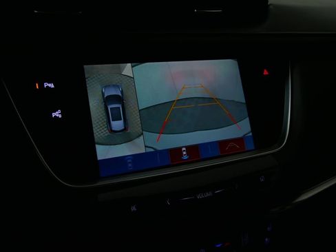 Used 2019 Cadillac XT5 Platinum image 34