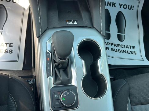 Used 2024 Chevrolet Blazer LT w/ Convenience Package image 16