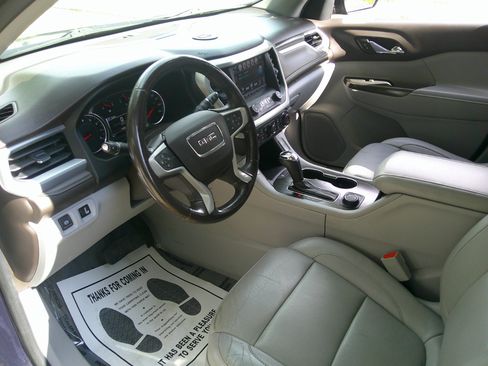 Used 2017 GMC Acadia SLT image 43