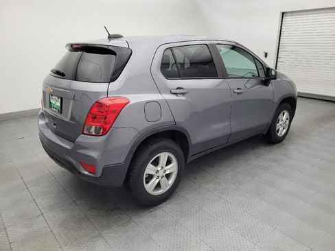 Used 2020 Chevrolet Trax LS w/ Tint and Cruise Package AWD/4WD image 10