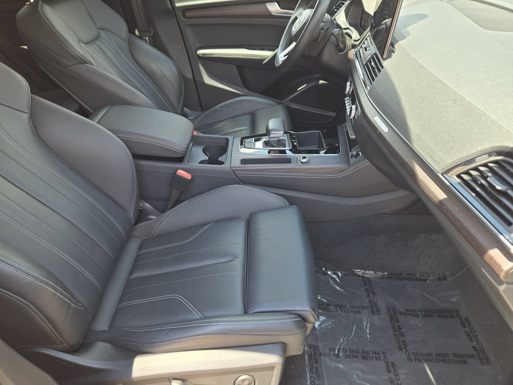 Used 2024 Audi Q5 2.0T Premium Plus AWD/4WD image 9