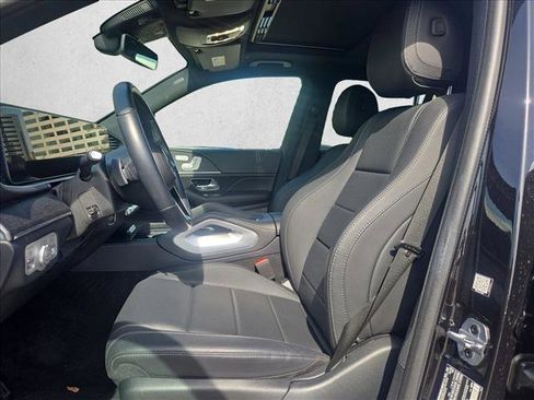 Used 2025 Mercedes-Benz GLE 450 4MATIC image 16