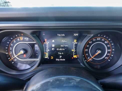 New 2026 Jeep Gladiator Mojave AWD/4WD image 17