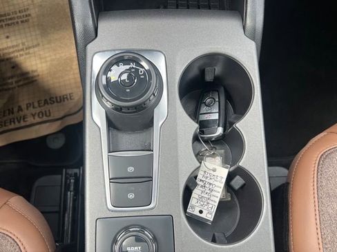 Used 2025 Ford Bronco Sport Outer Banks w/ Outer Banks Tech Package+ AWD/4WD image 18