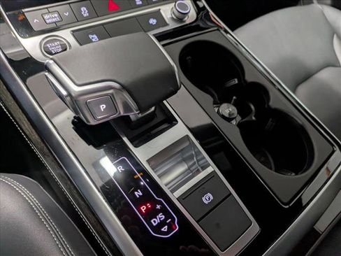 Certified 2025 Audi Q7 2.0T Premium Plus w/ Premium Plus Package image 12