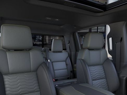 New 2026 Chevrolet Silverado 1500 ZR2 AWD/4WD image 24