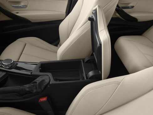 Used 2016 BMW 335i Gran Turismo xDrive image 14