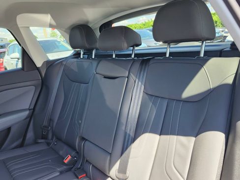 New 2026 Audi Q3 quattro 2.0T AWD/4WD image 10