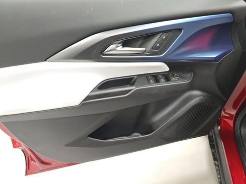 New 2026 Chevrolet Equinox EV LT image 19