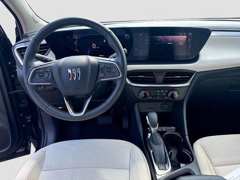 Used 2025 Buick Encore GX Preferred w/ Comfort Package FWD image 30