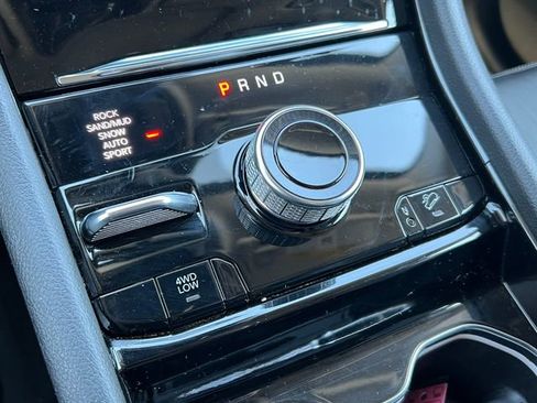 Used 2022 Jeep Grand Cherokee Limited 4xe image 31