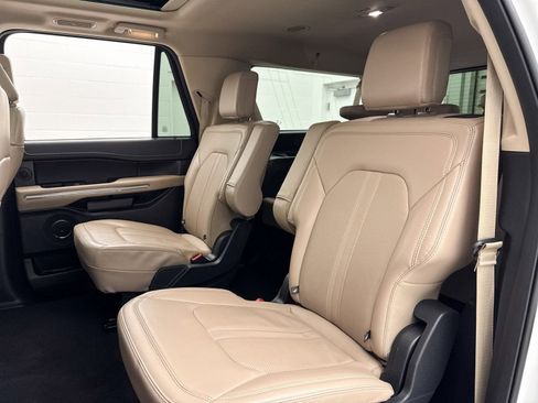 Used 2024 Ford Expedition Max Limited image 39
