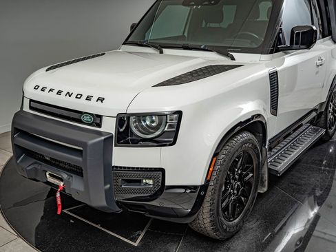 Used 2023 Land Rover Defender 90 X-Dynamic SE AWD/4WD image 14