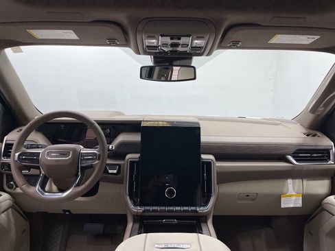 New 2026 GMC Yukon XL Denali w/ Sun & Power Step Package image 7