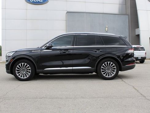 Used 2020 Lincoln Aviator Reserve w/ Equipment Group 201A AWD/4WD image 2
