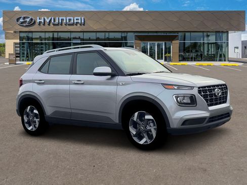New 2026 Hyundai Venue SEL FWD image 10