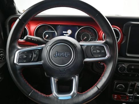 Used 2021 Jeep Wrangler Unlimited Rubicon AWD/4WD image 13