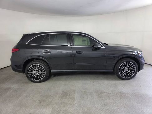 New 2026 Mercedes-Benz GLC 300 image 3
