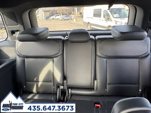 New 2026 Ford Expedition Platinum w/ Stealth Performance Package image 19