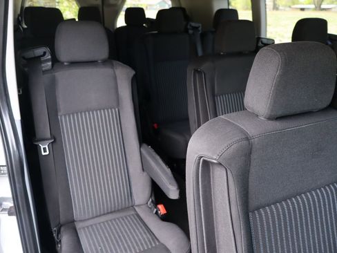 Used 2017 Ford Transit 350 XLT image 22