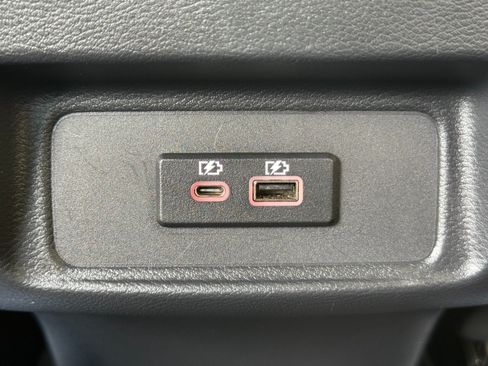 Used 2023 Nissan Maxima SR w/ Sport Mat Group FWD image 32