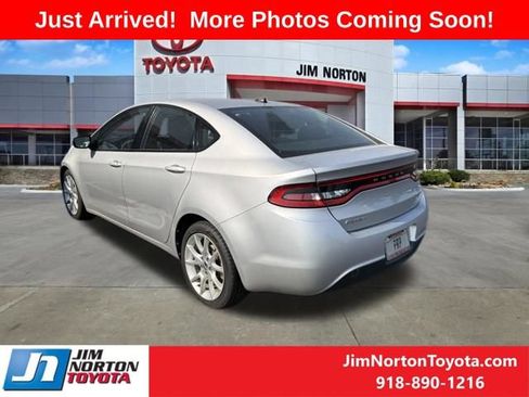 Used 2013 Dodge Dart SXT w/ Popular Equipment Group FWD image 4