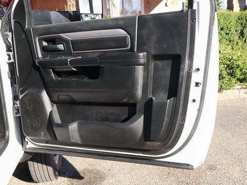 Used 2020 RAM 5500 Tradesman image 38