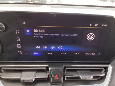 Used 2025 Chevrolet TrailBlazer LT AWD/4WD image 20